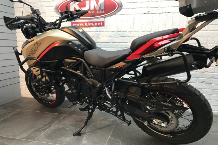 BENELLI TRK 702X