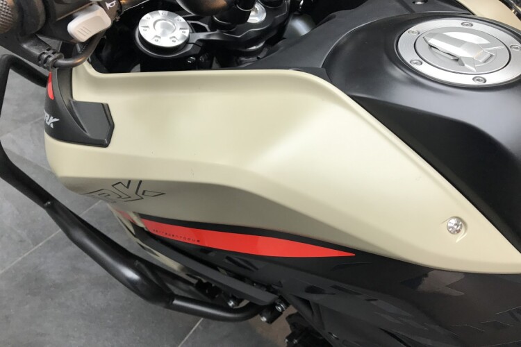 BENELLI TRK 702X