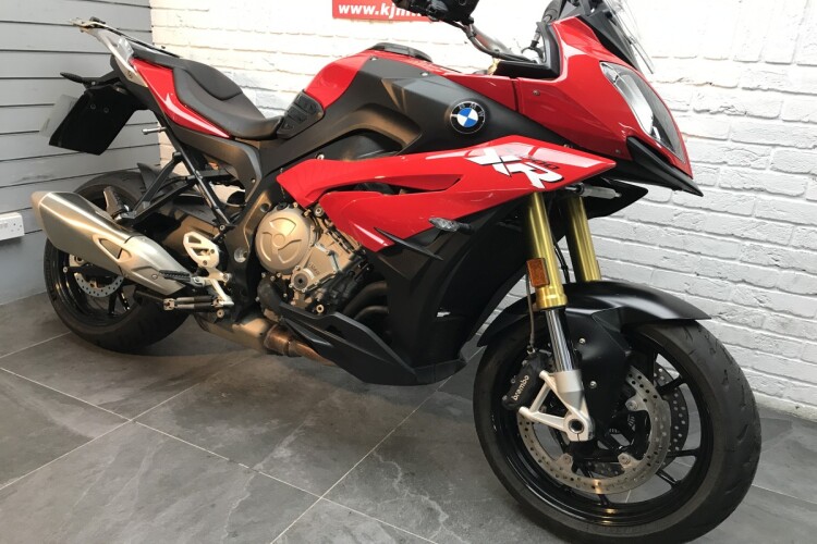 BMW S 1000 XR