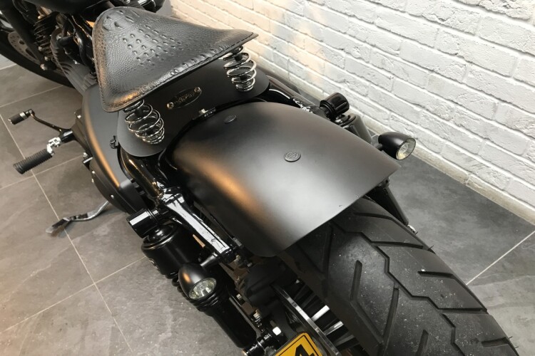 HARLEY-DAVIDSON SPORTSTER