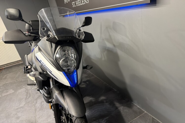 SUZUKI DL650 XT