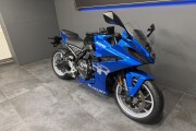 SUZUKI GSX-8R