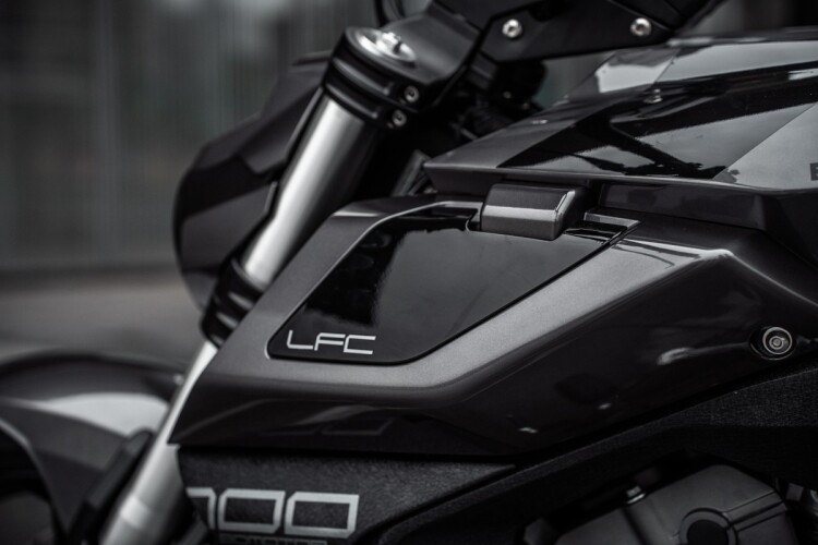 BENDA MOTO BENDA LFC700