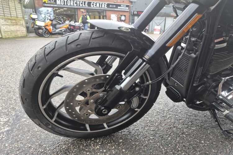 HARLEY-DAVIDSON SOFTAIL