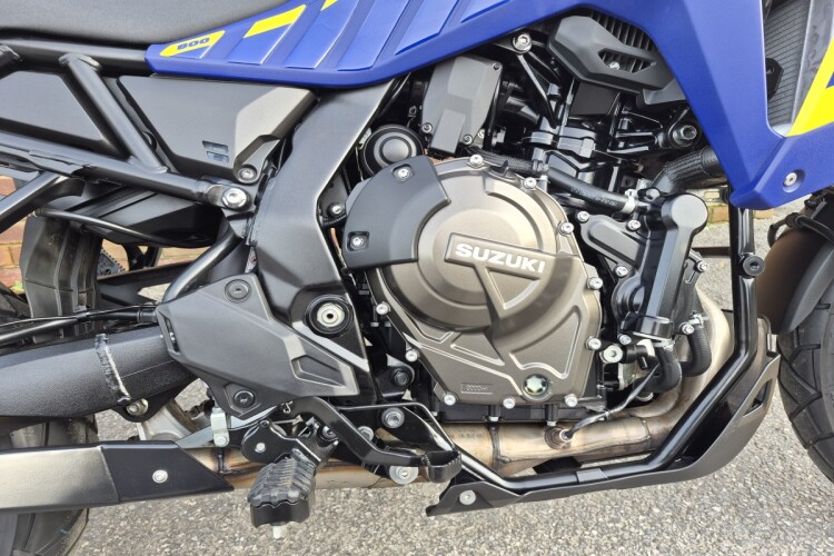 SUZUKI V-STROM 800 DE