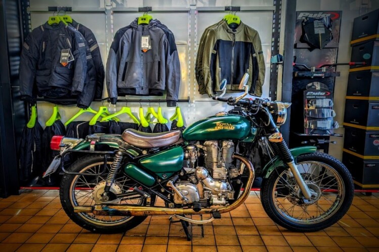 ROYAL ENFIELD BULLET 500