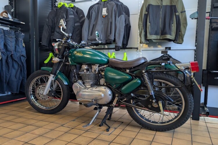 ROYAL ENFIELD BULLET 500