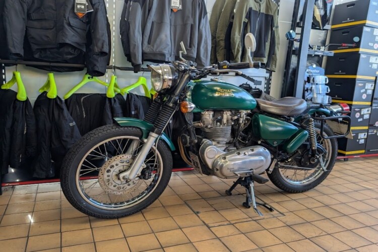 ROYAL ENFIELD BULLET 500