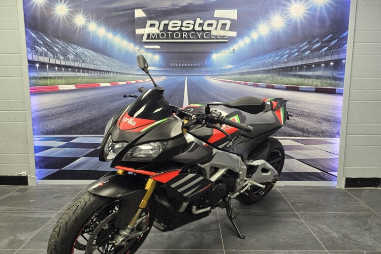 APRILIA TUONO 1100 V4