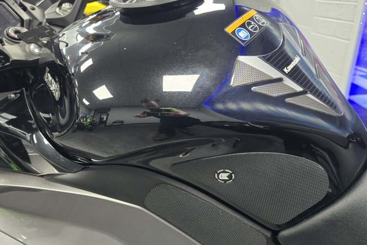 KAWASAKI NINJA 1000SX