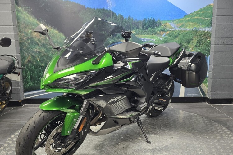 KAWASAKI NINJA 1000SX