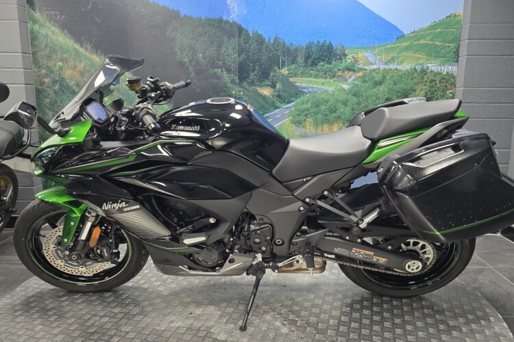 KAWASAKI NINJA 1000SX