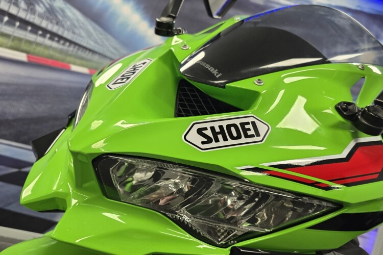 KAWASAKI NINJA ZX-4RR
