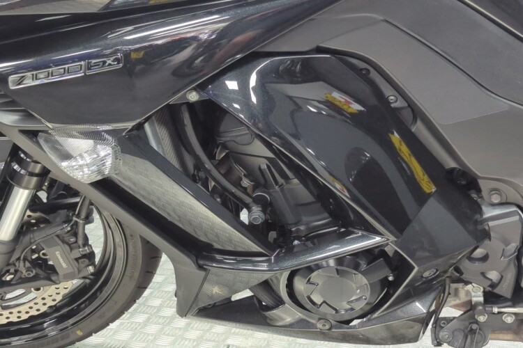 KAWASAKI Z1000 SX