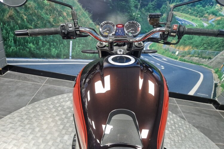 KAWASAKI Z900 RS