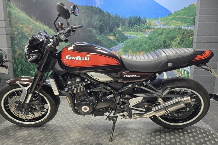 KAWASAKI Z900 RS