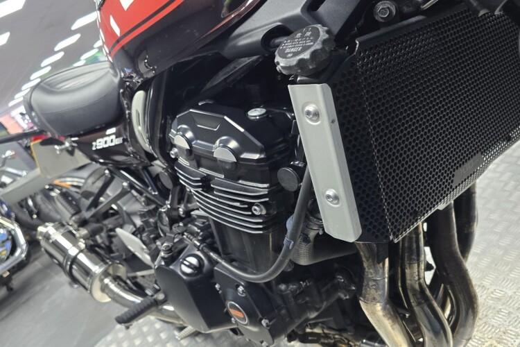 KAWASAKI Z900 RS