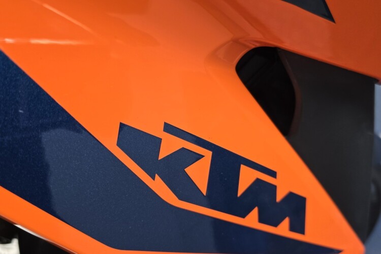 KTM 1290 SUPER DUKE R