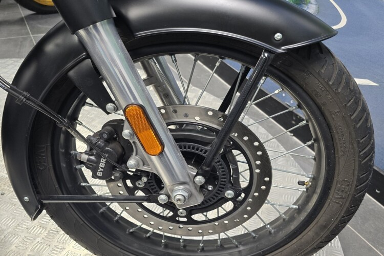 ROYAL ENFIELD BULLET