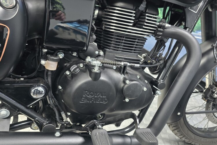 ROYAL ENFIELD BULLET