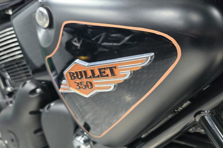 ROYAL ENFIELD BULLET