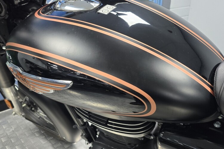 ROYAL ENFIELD BULLET