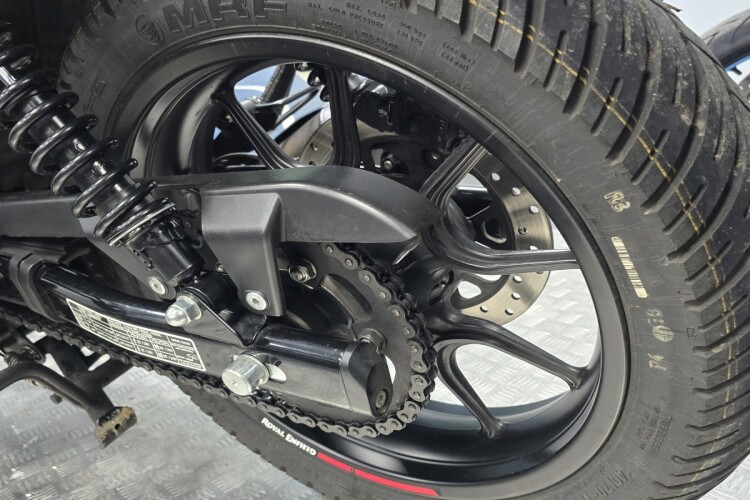 ROYAL ENFIELD HUNTER 350