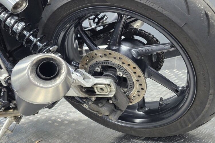 TRIUMPH SPEED TWIN 1200