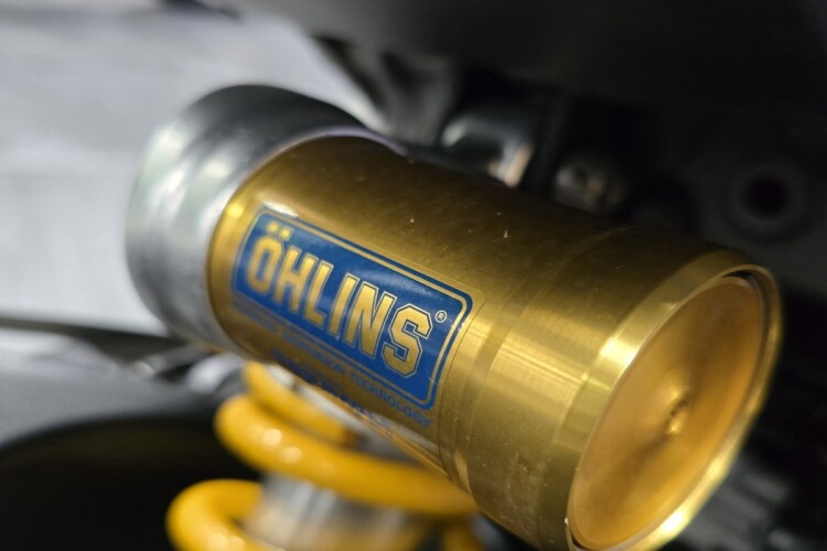 TRIUMPH STREET TRIPLE 765