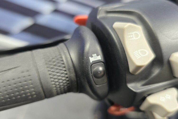 TRIUMPH STREET TRIPLE 765