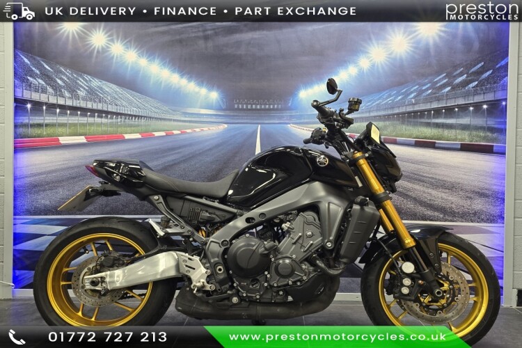 YAMAHA MT-09