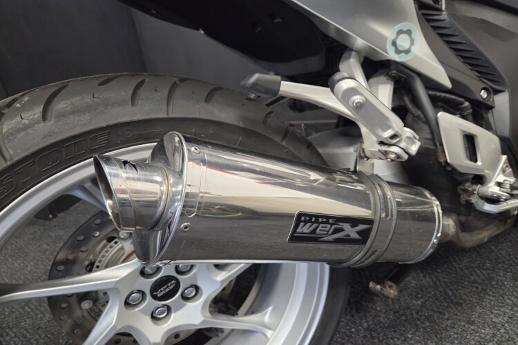 HONDA VFR1200F
