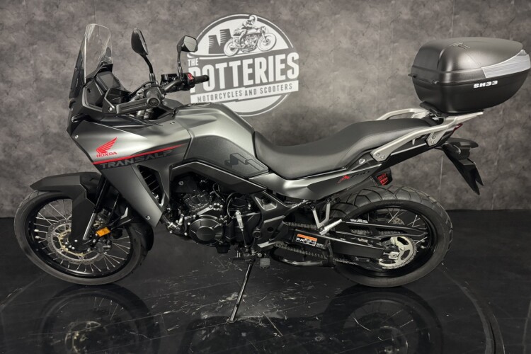 HONDA XL750 TRANSALP