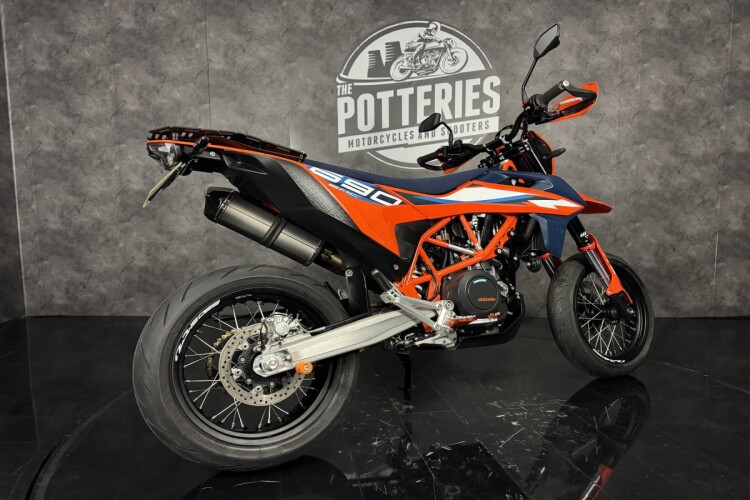 KTM 690 SMC R
