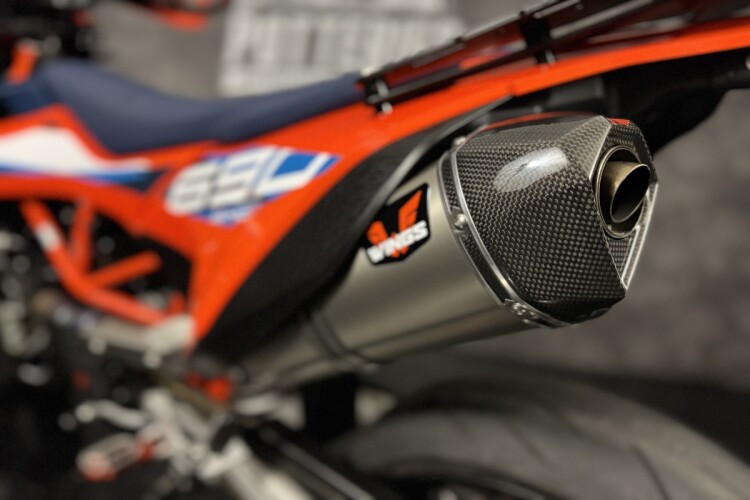 KTM 690 SMC R