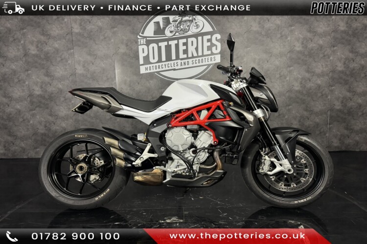 MV AGUSTA BRUTALE 800