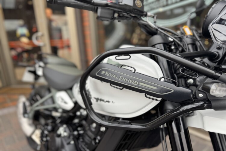 ROYAL ENFIELD HIMALAYAN