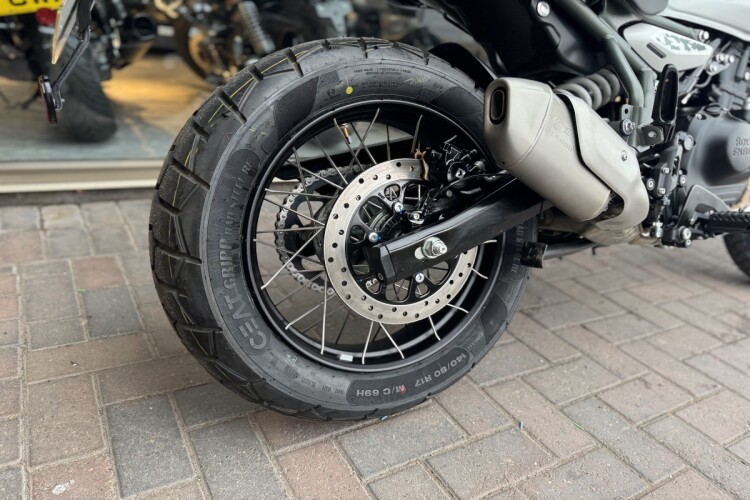 ROYAL ENFIELD HIMALAYAN