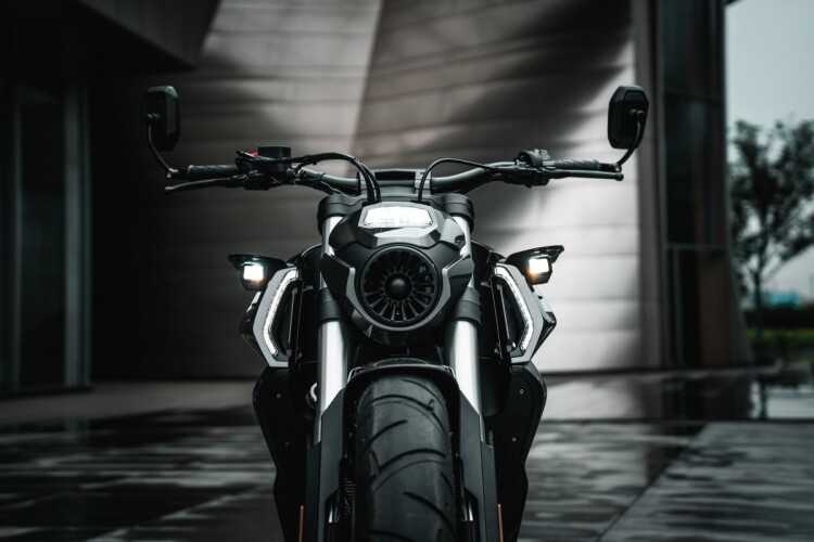 BENDA MOTO BENDA LFC700