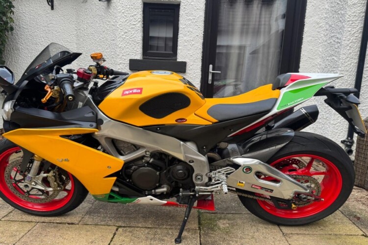 APRILIA TUONO 1000 V4 for sale