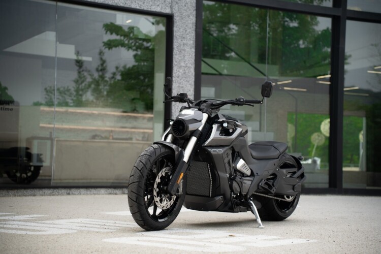 BENDA MOTO BENDA LFC700