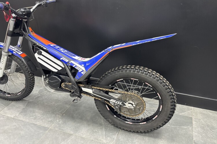 ELECTRIC MOTION EPURE