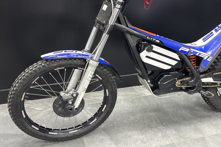 ELECTRIC MOTION EPURE