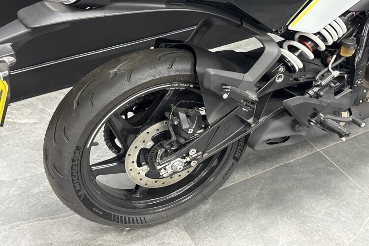 HUSQVARNA VITPILEN 401