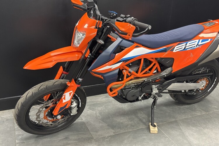 KTM 690 SMC R