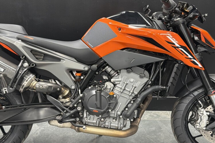 KTM 790 DUKE
