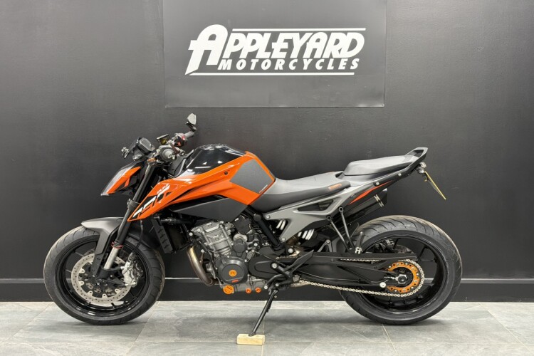 KTM 790 DUKE