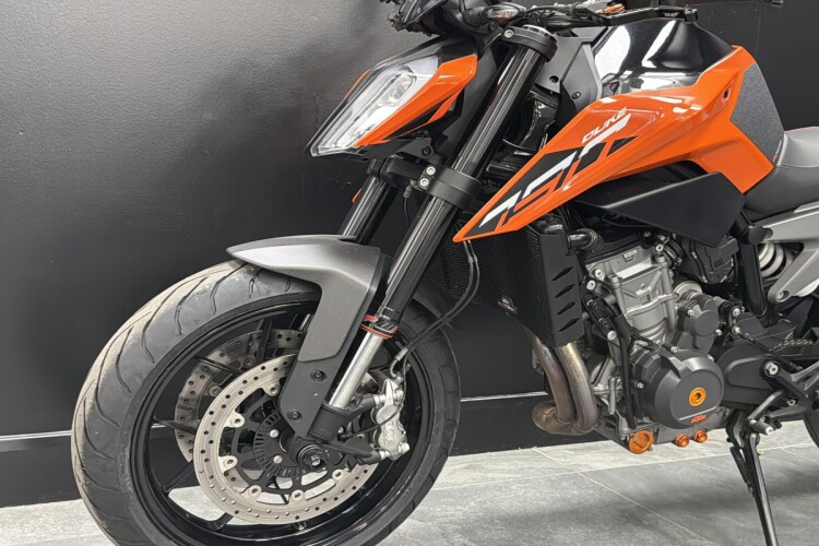 KTM 790 DUKE