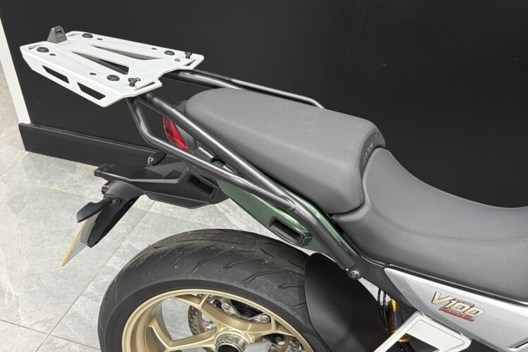 MOTO GUZZI V100 MANDELLO