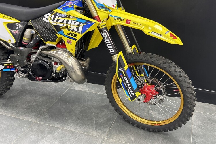 SUZUKI RM250